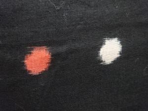 アンティーク　水玉模様織り出し銘仙着物